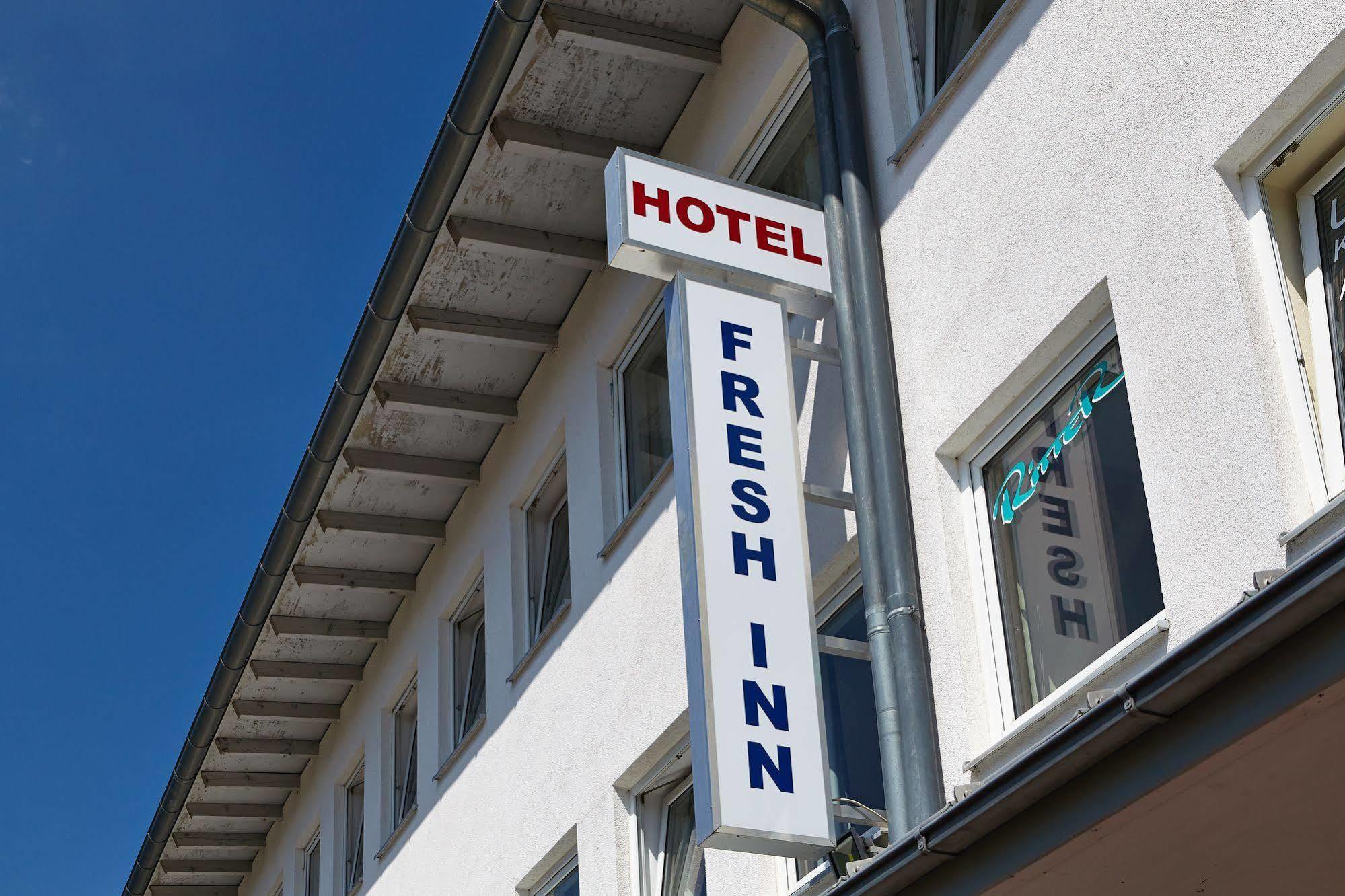 Hotel Fresh Inn Unterhaching Exterior photo